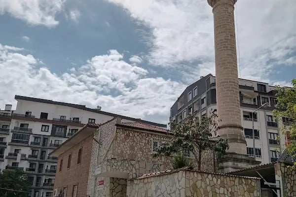 Kavukçu Cami - Resim 4