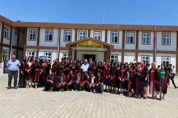 ATLAS ANADOLU LİSESİ - Resim 1