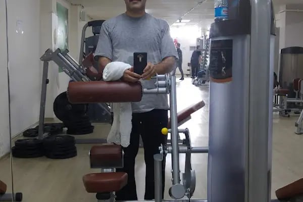 Serdar Mah. Sosyal Yaşam genclik ve Spor merkezi - Resim 11