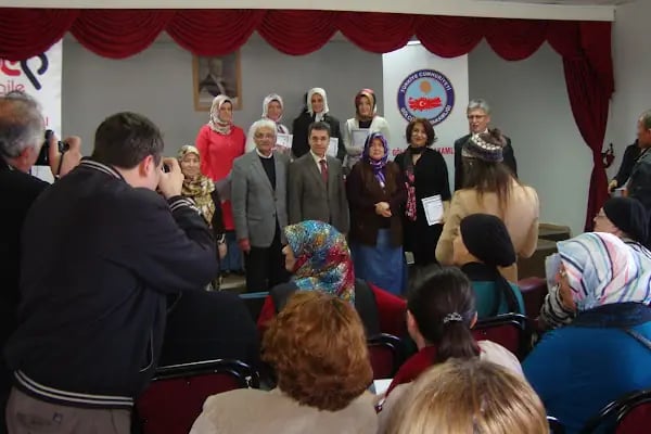 Gölcük İlçe Halk Kütüphanesi - Resim 16
