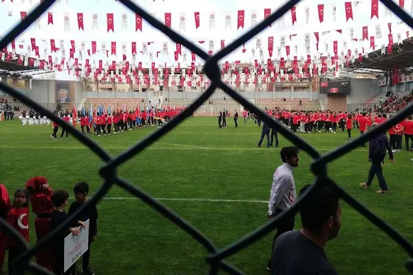 Maltepe Hasan Polat Stadyumu - Resim 20
