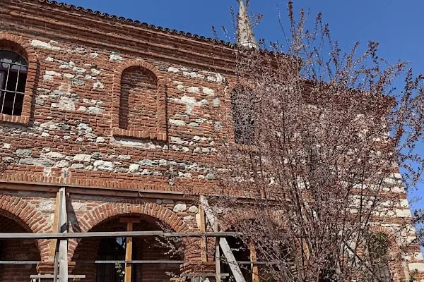 Özlüce kilisesi - Resim 5