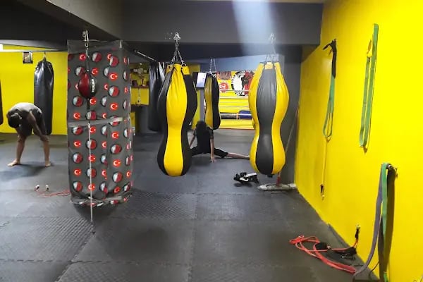 Bursa Kickboks, Muaythai ,MMA, Crossfıt Tekme Boksu Gençlik Ve Spor Kulübü - Resim 6