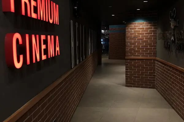 Cinemaximum Avlu 34 - Resim 10