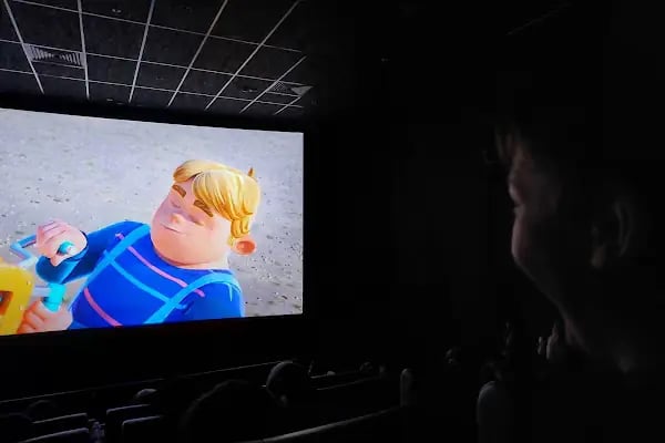 Cinemaximum Avlu 34 - Resim 15