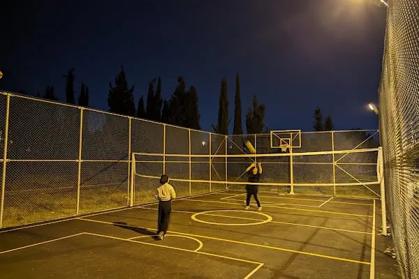 Paşadağı Voleybol Sahası - Resim 1