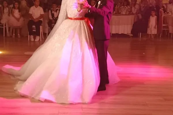 Salon Aşkın Davet Salonu - Resim 14