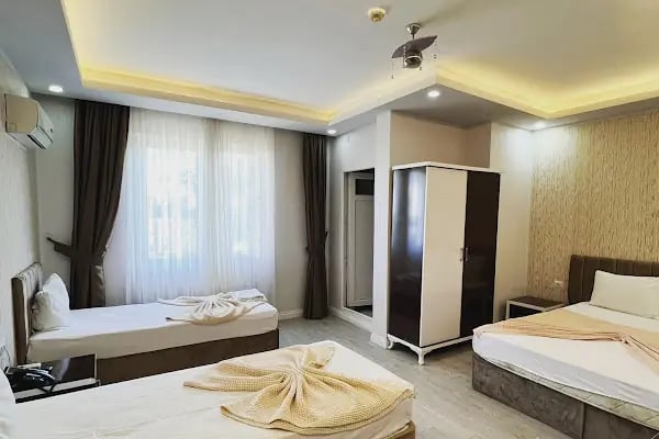 Grand Black Hotel - Resim 2