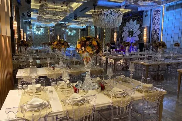 Glory De Luxe Wedding Venue - Resim 3