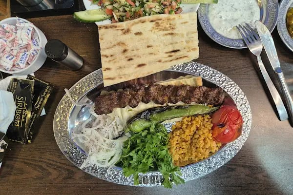 ŞİRİBOM RESTAURANT - Resim 7