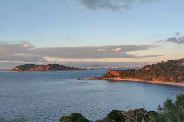 Burgazada Düşler Sahiliplajı ve Kamp alanı - Resim 10