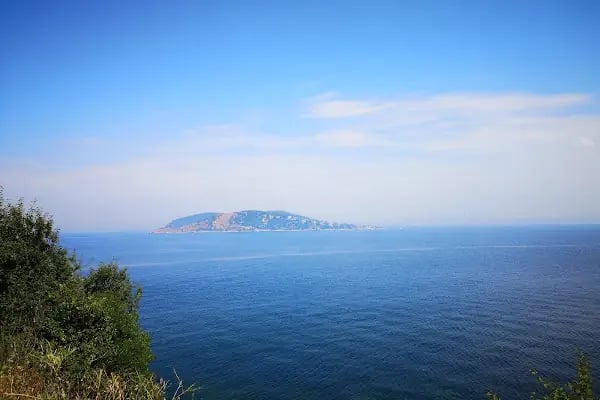 Burgazada Düşler Sahiliplajı ve Kamp alanı - Resim 13