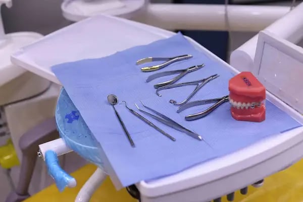 Dent Aden Ağız ve Diş Sağlığı Polikliniği - Resim 5