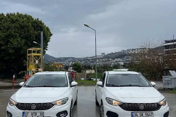 Ufo Rent A Car - Resim 4