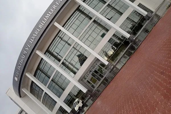 Selçuk Üniversitesi İktisadi ve İdari Bilimler Fakültesi - Resim 14