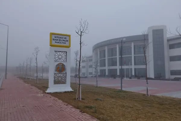 Selçuk Üniversitesi İktisadi ve İdari Bilimler Fakültesi - Resim 18