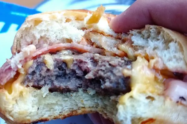 Benjamin Burger Co. - Resim 20