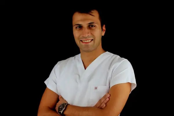 NilA Ağız ve Diş Sağlığı Polikliniği - Resim 7
