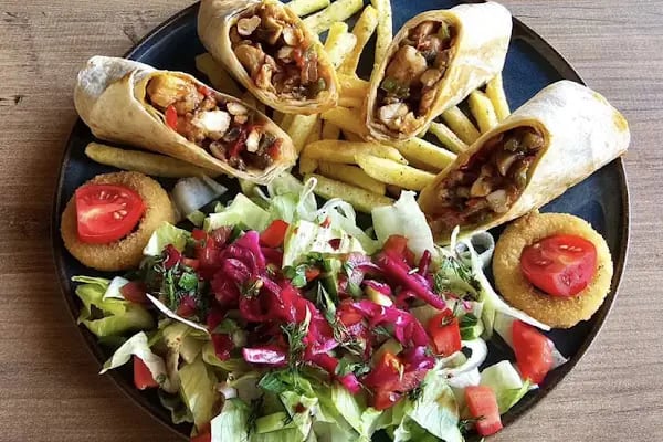 BELLA GARDEN CAFE &amp; KAHVALTI - Resim 3