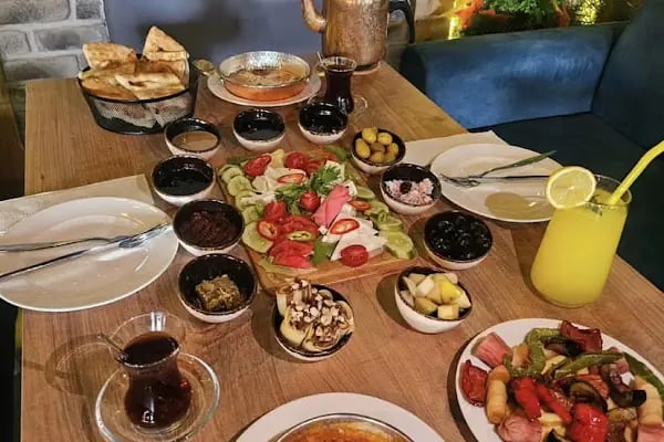 BELLA GARDEN CAFE &amp; KAHVALTI - Resim 11