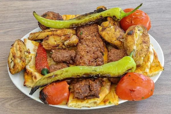 Ciğerci Muzo Kebap Pide Lahmacun - Resim 20