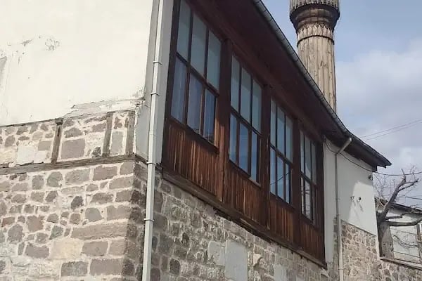 Direkli Cami - Resim 20