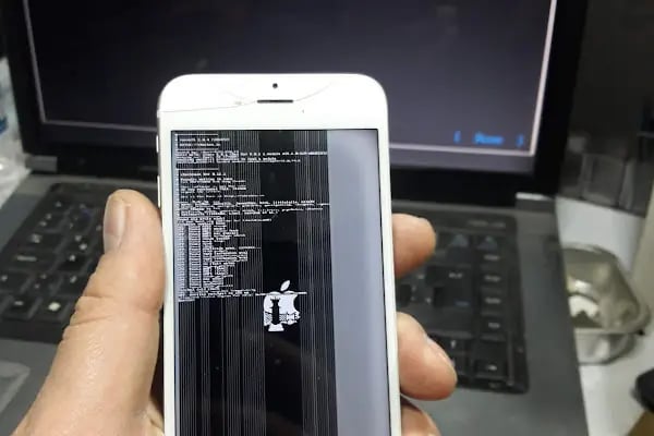 Vip İletişim | iPhone Samsung Cep Telefonu Tamiri | Trabzon Cep Servis - Resim 14