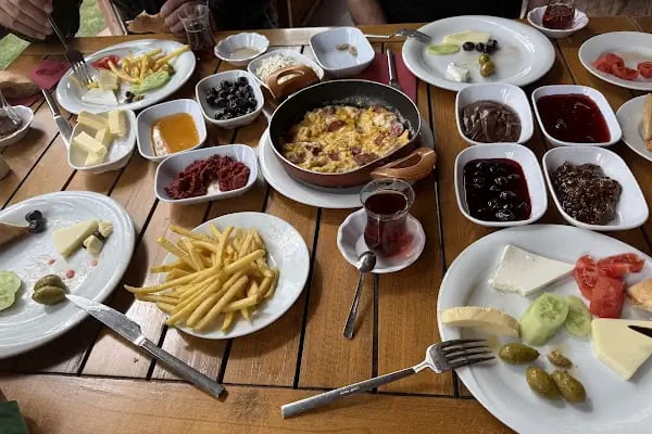 Gölpark Acıpayam Restoran - Abeltaş AŞ - Resim 7