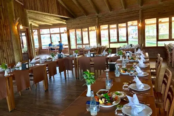 Gölpark Acıpayam Restoran - Abeltaş AŞ - Resim 2