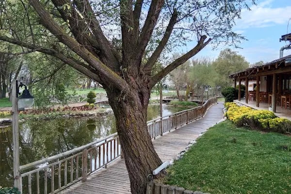 Gölpark Acıpayam Restoran - Abeltaş AŞ - Resim 9