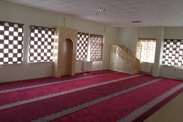 Şehit Üsteğmen Uğur Taşçı İmam Hatip Ortaokulu - Resim 8