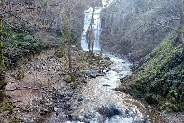 Su Düşen Şelalesi Maksudiye - Resim 5