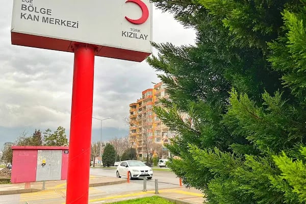 Türk Kızılayı Ege Bölge Kan Merkezi - Resim 19