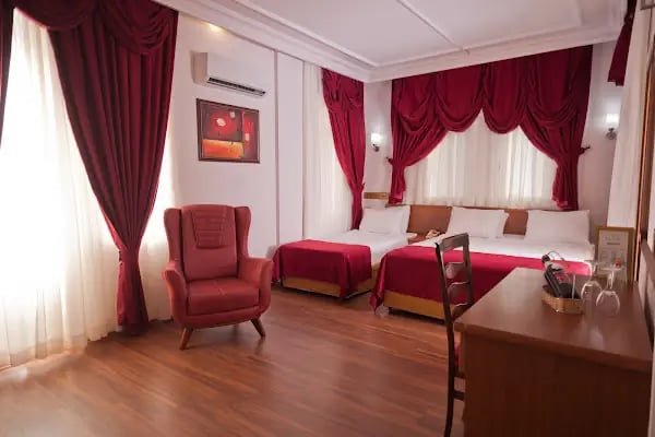 Triana Hotel - Resim 5