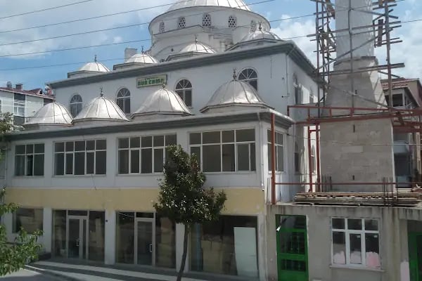 Çayırova Müftülüğü Özgürlük Mahallesi Nur Cami - Resim 1