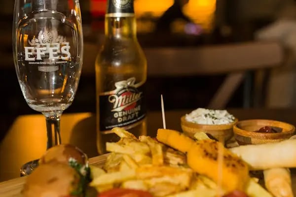 PETRO Restaurant Bar - Resim 4