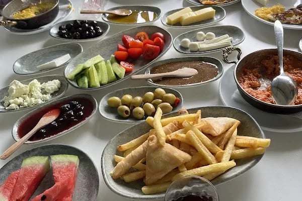 Sera Gölü Pirali Restaurant - Resim 16