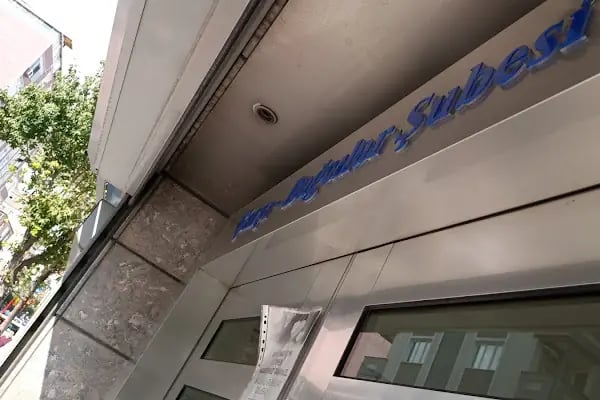 Türkiye İş Bankası Çarşı-Bağcılar/İstanbul Şubesi - Resim 14