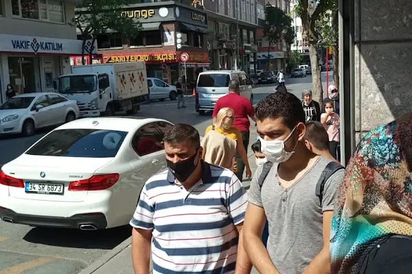 Türkiye İş Bankası Çarşı-Bağcılar/İstanbul Şubesi - Resim 16