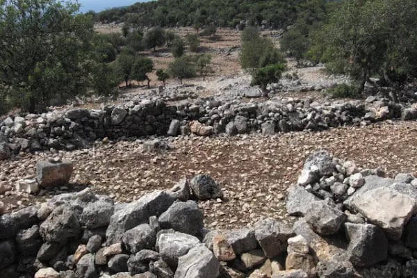 Dirgenler Kilise - Resim 4