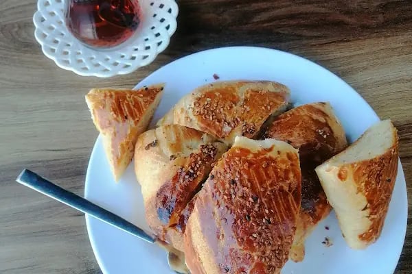 Bornova Çarşı Fırın Cafe - Resim 3
