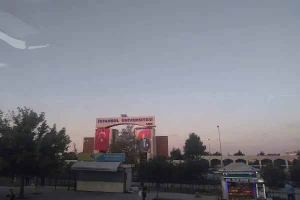 İstanbul Üniversitesi Avcılar Kampüsü - Resim 12