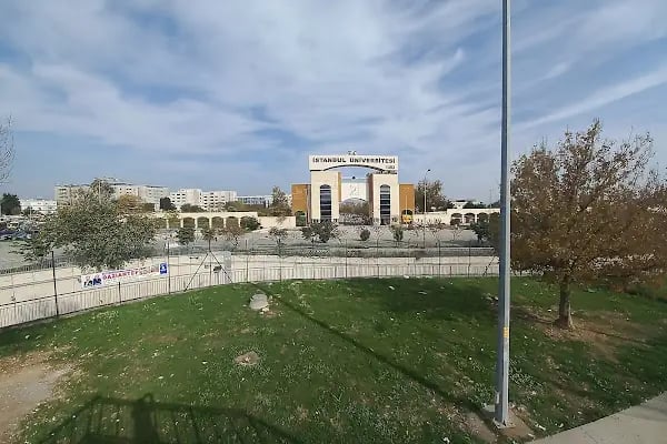 İstanbul Üniversitesi Avcılar Kampüsü - Resim 2