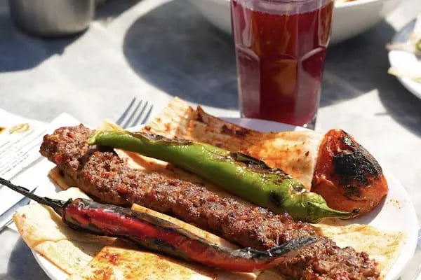 Nasır Usta Adana Kebapçısı Diclekent Şubesi - Resim 3