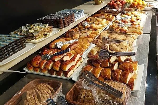 Valerio Cafe &amp; Bistro - Resim 12