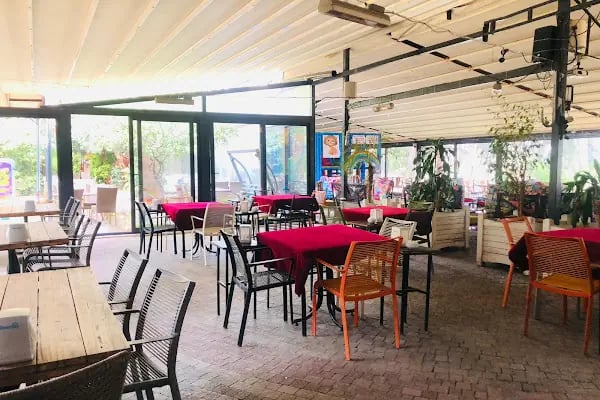 Valerio Cafe &amp; Bistro - Resim 1