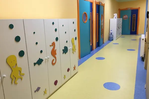 VERA KOLEJİ ORTAOKULU &amp; VERA KOLEJİ ERKEK ANADOLU LİSESİ &amp; VERA KOLEJİ ERKEK FEN LİSESİ - Resim 11