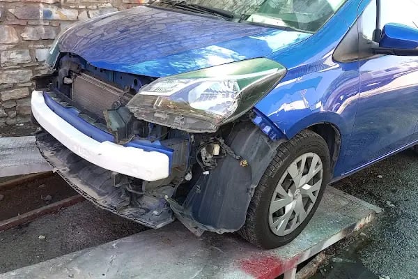 Akdeniz Oto Kaporta Ve Boya - Resim 8