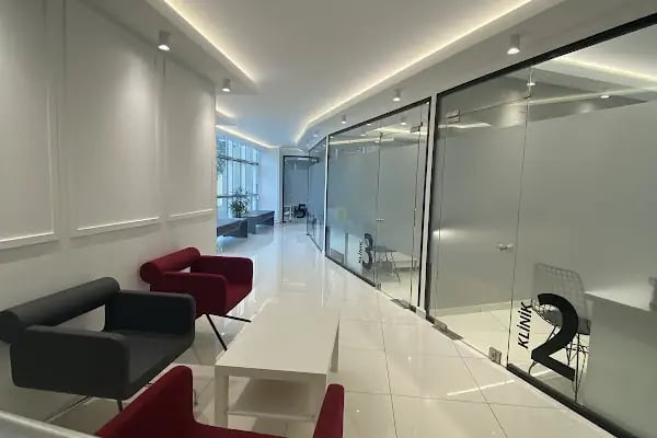 Yeşil Beyaz Klinik 16 Ağız ve Diş Sağlığı Polikliniği - Resim 3