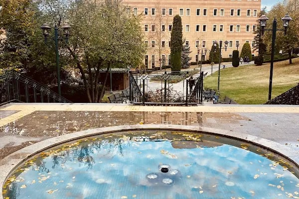 Yeditepe Üniversitesi - Resim 5